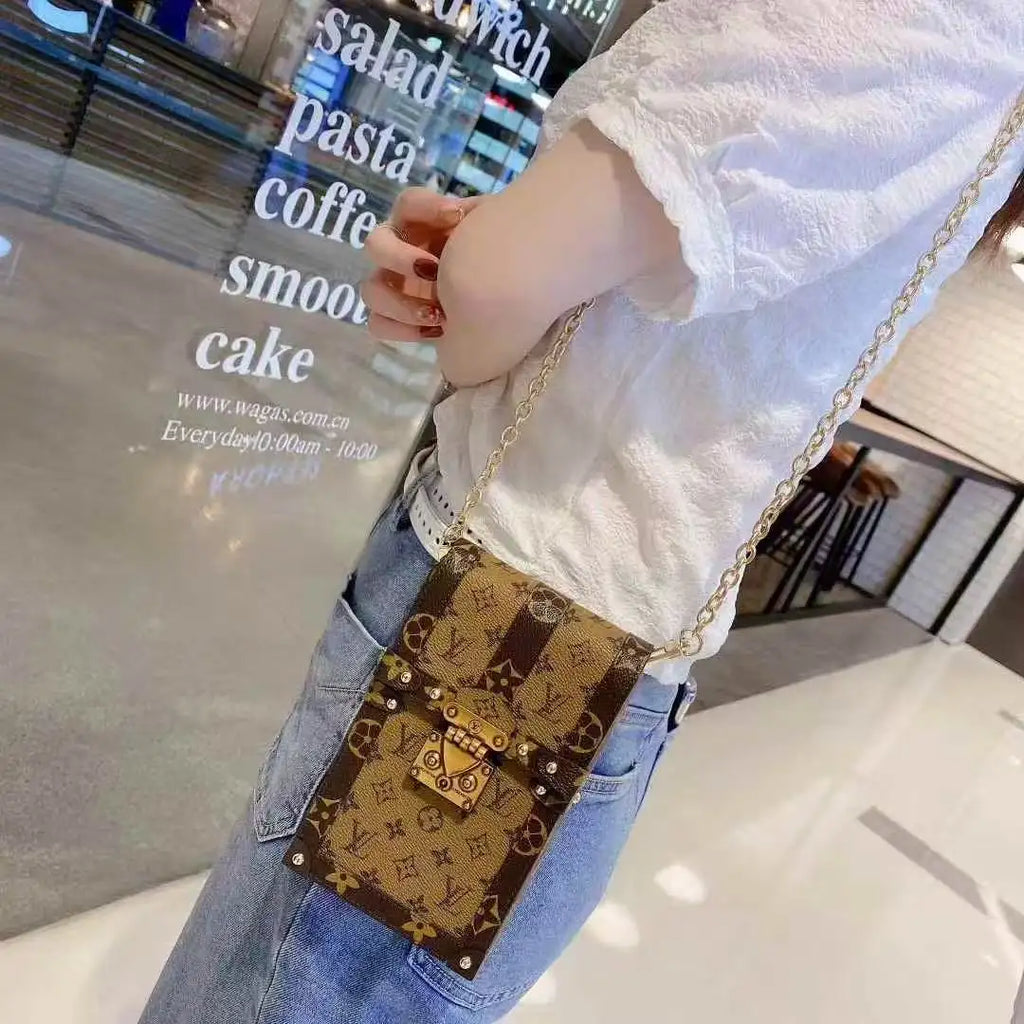 Vintage Printed Mini Trunk Style Shoulder Purse