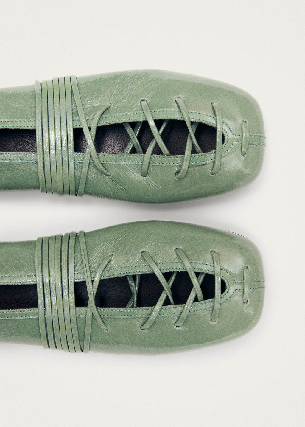Bumi Onix Green Leather Ballet Flats