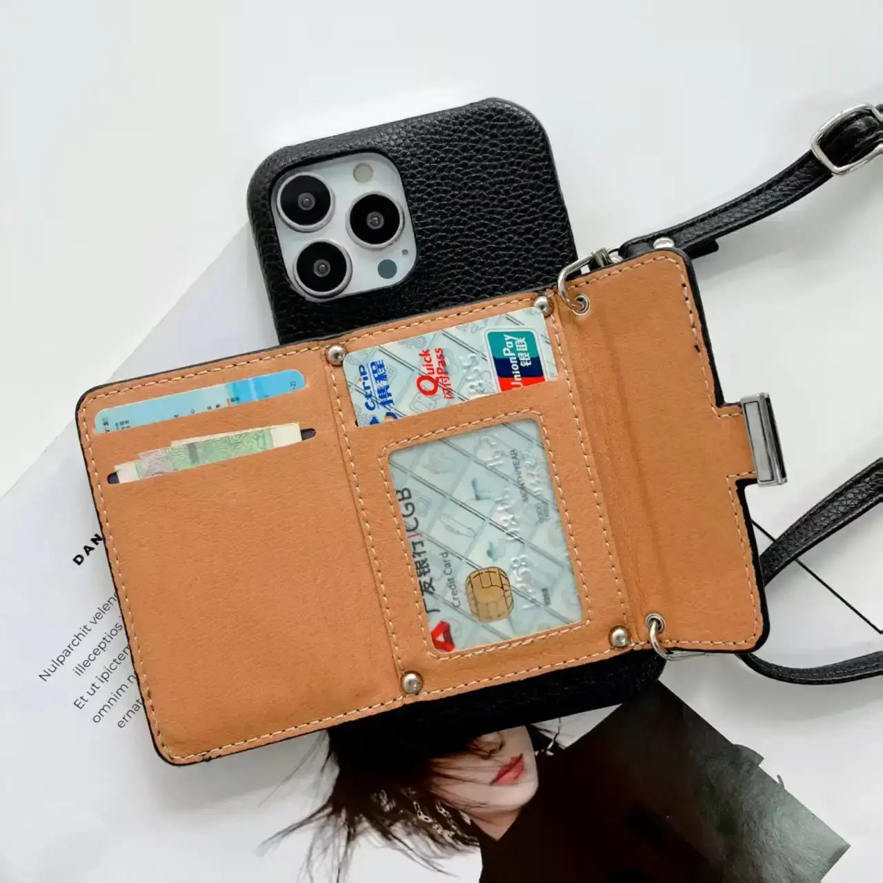 H-STYLE IPHONE CASE-HORIZONTAL