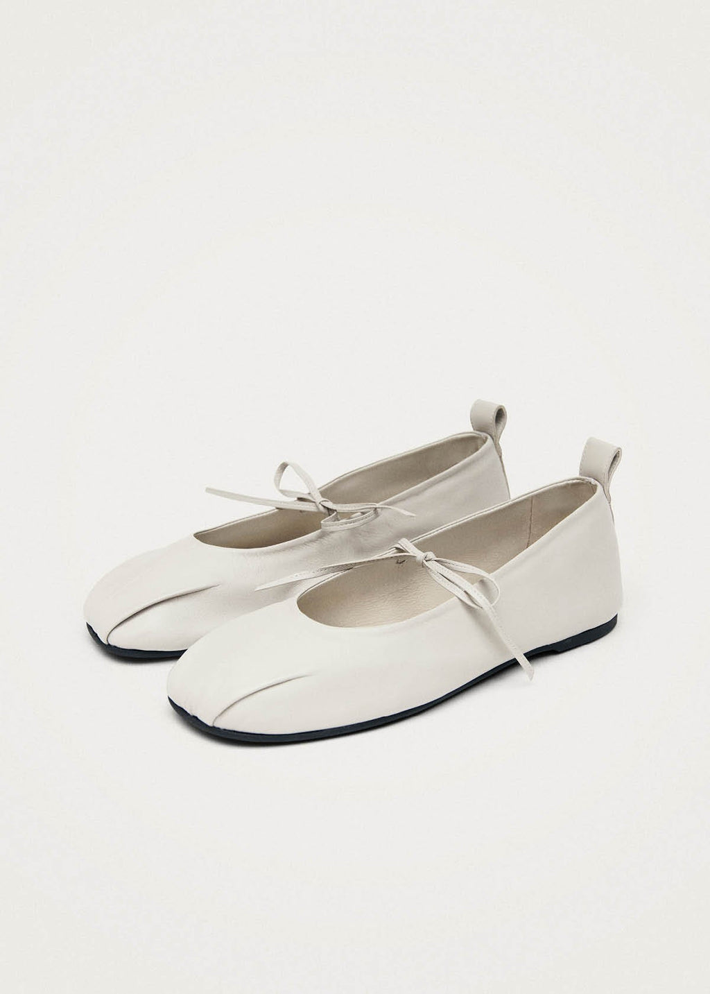 Elva Cream Leather Ballet Flats