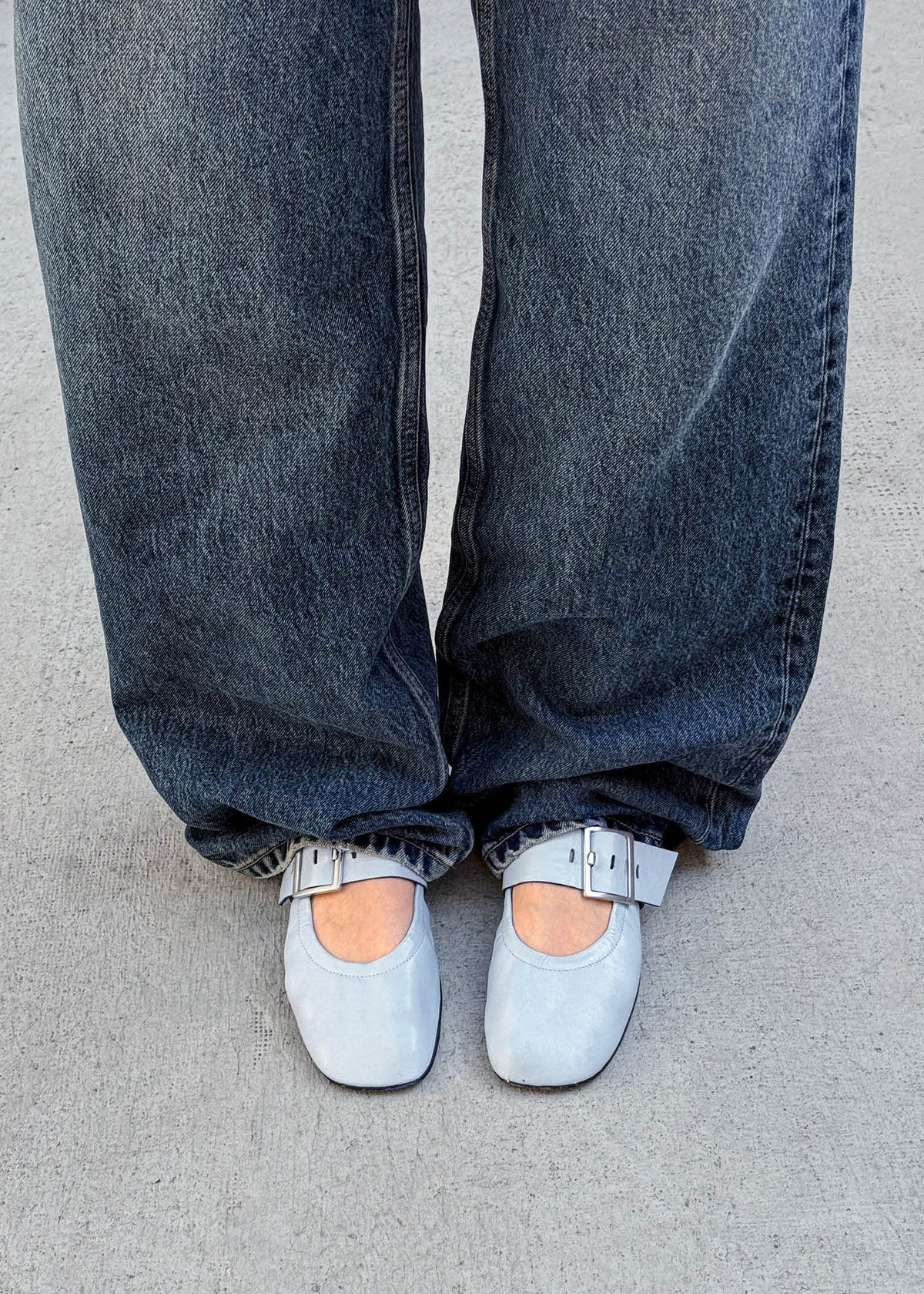 Sarea Blue Leather Ballet Flats