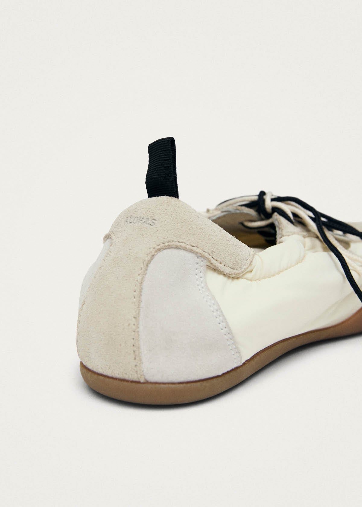 Tb.61 Aera Cream Sneakers